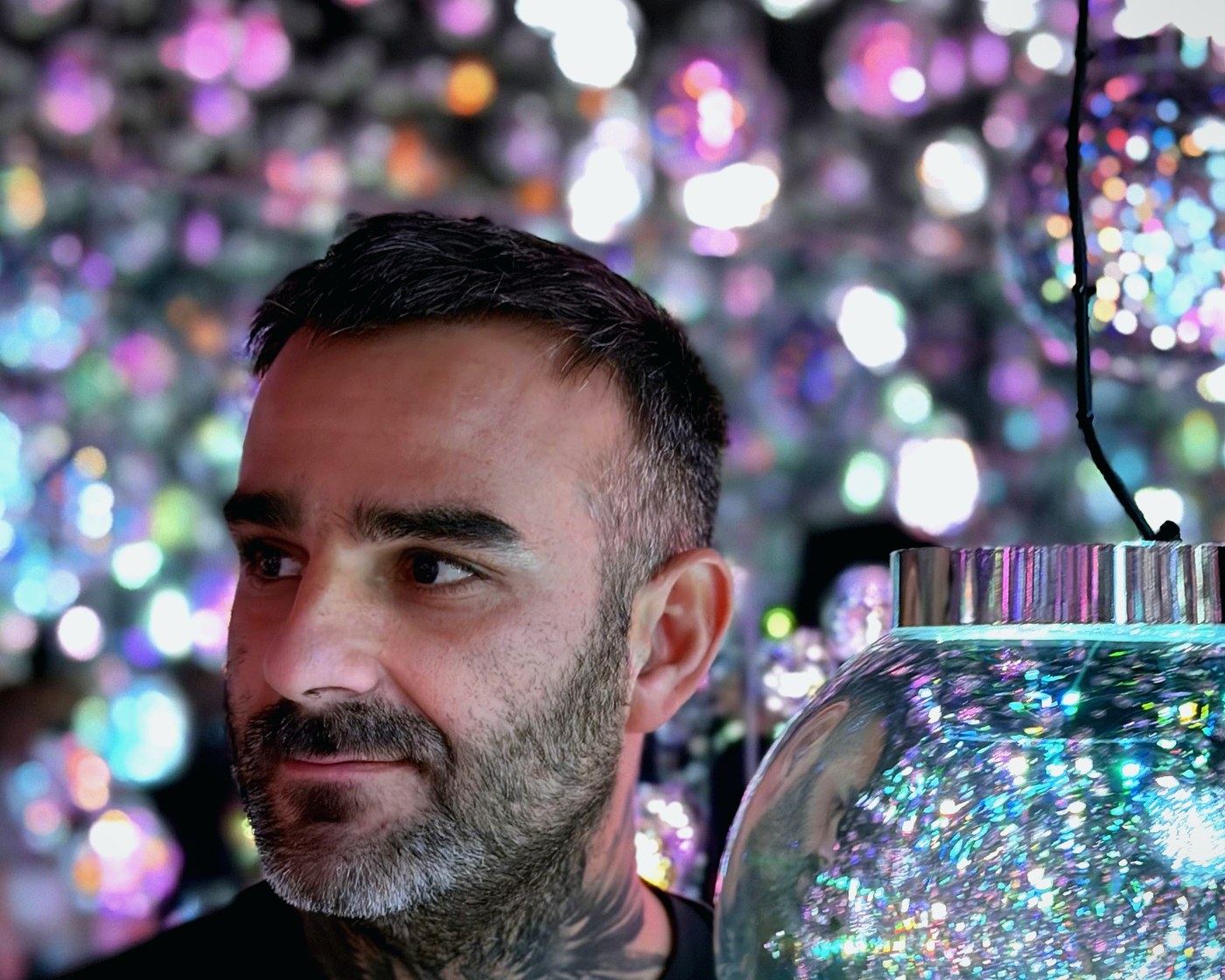 Portrait de Julien Jimenez pour un sujet SEO contextualise